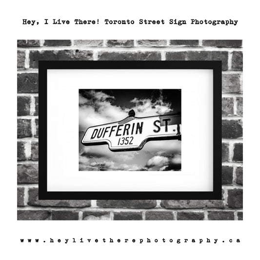 "Dufferin St"